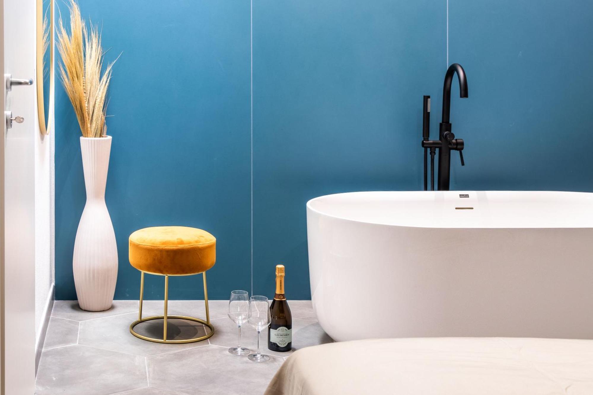 Dimo Luxury Apartment 1 อาโวลา ภายนอก รูปภาพ